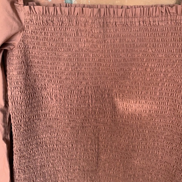 Beautiful spring/ summer midi long sleeve dress (elastic ) - Picture 2 of 8